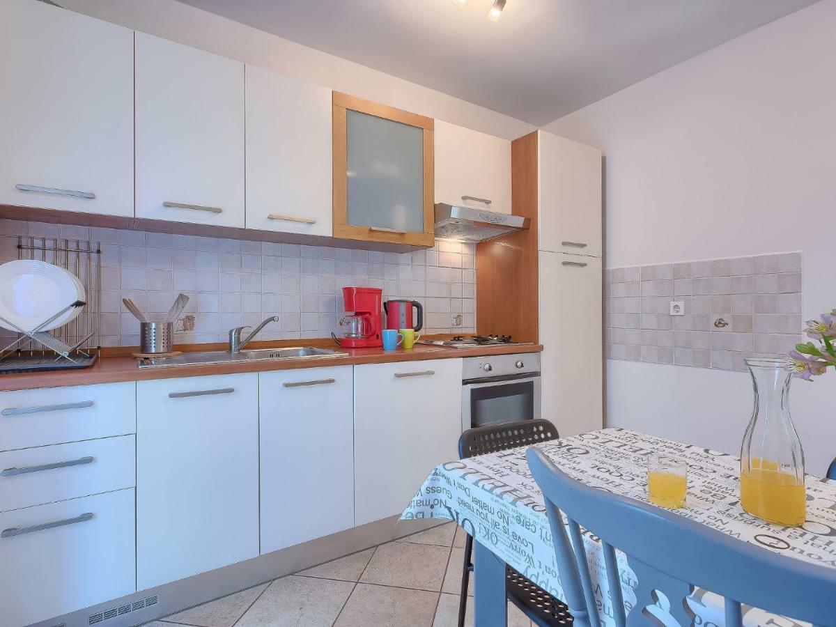 Holiday Home Gojak By Interhome Pula Eksteriør bilde