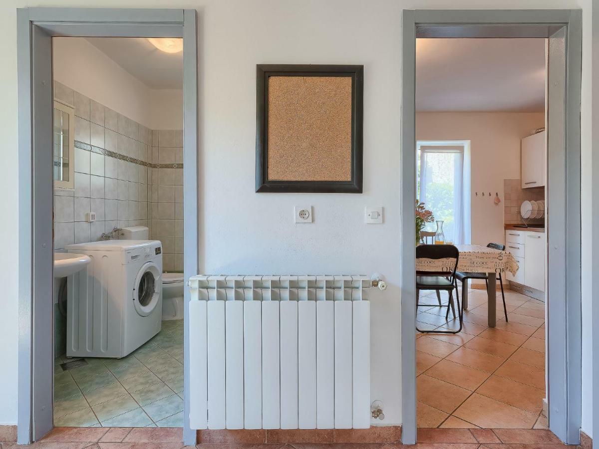 Holiday Home Gojak By Interhome Pula Eksteriør bilde