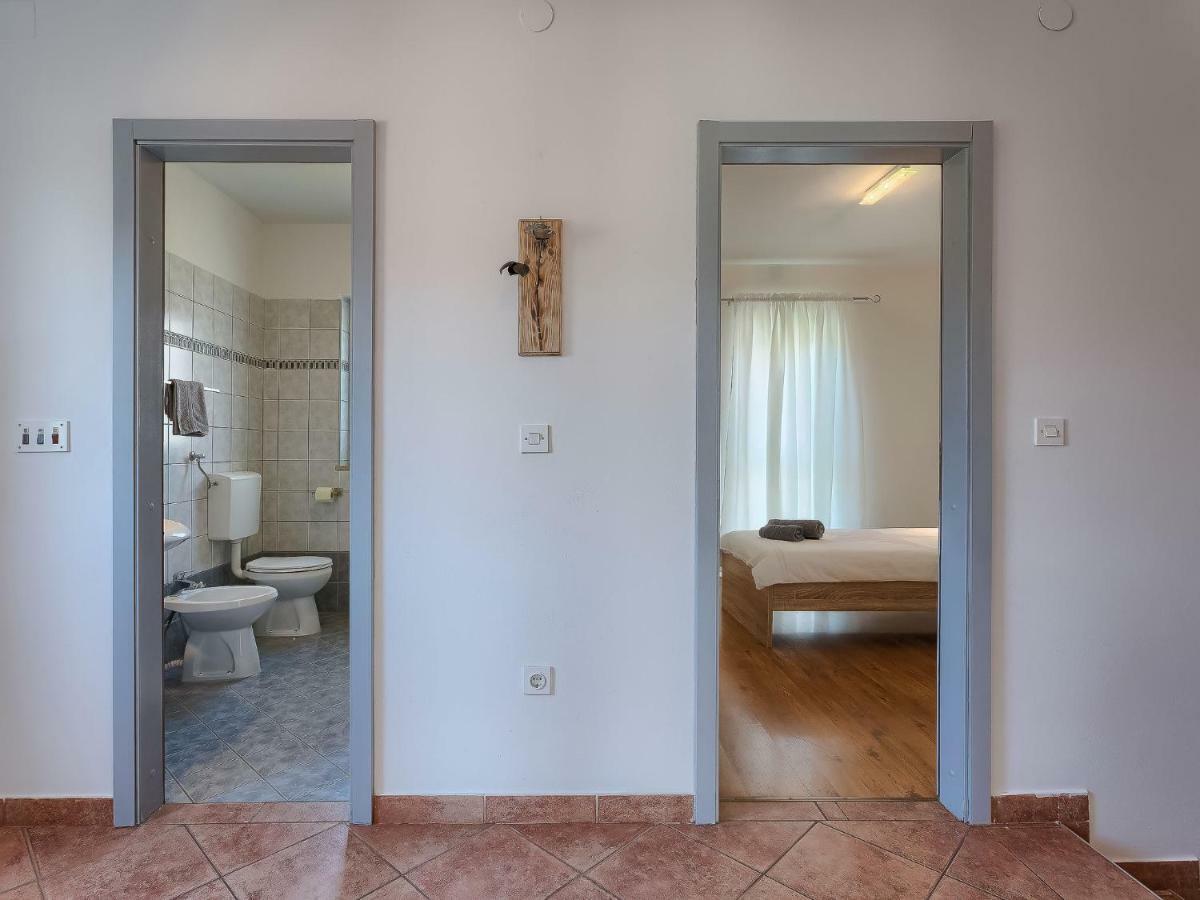 Holiday Home Gojak By Interhome Pula Eksteriør bilde